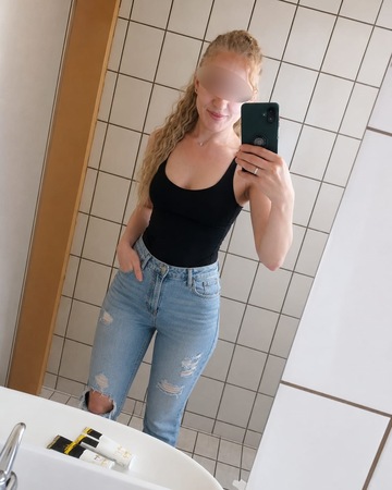 Elisa Prvat ; Diskret & Seriös, Düsseldorf