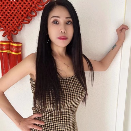 Poppy Neu hier asiatische Massage