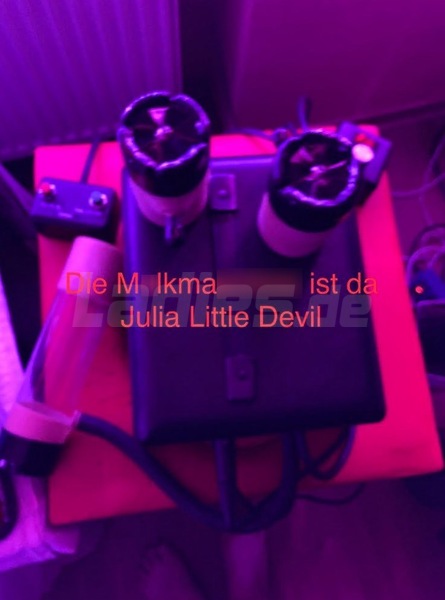 Foto von Julia little devil