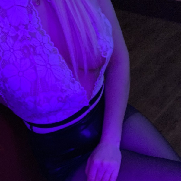 Foto von Julia little devil