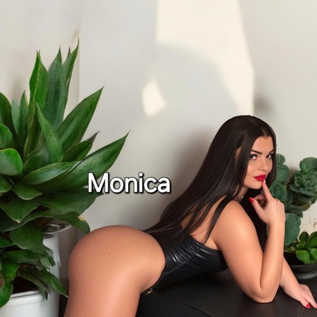 Monica Deluxe