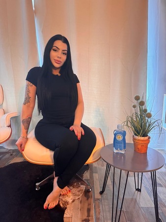 JÚLIA MASSAGE, Essen