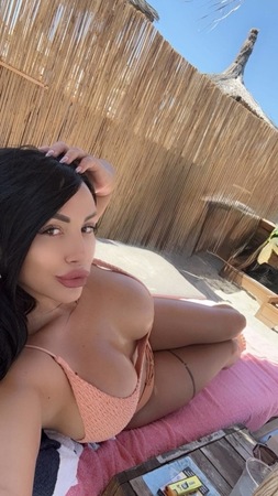 Emanuella bei den Rouge Girls, Karlsruhe