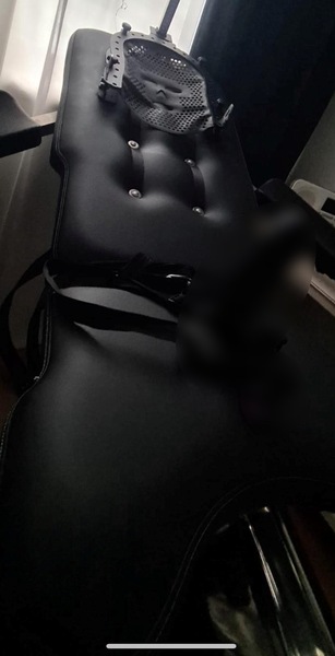 Foto von Deutsche Sera in Lack und Latex