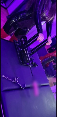 Deutsche Sera in Lack und Latex, Halle (Saale)