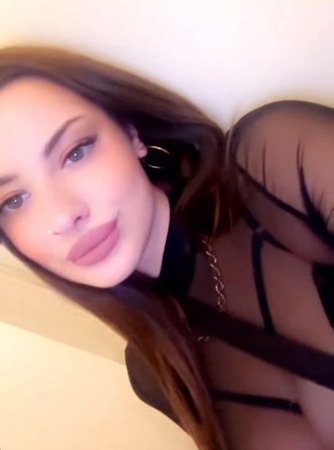 Geile Deutsche Studentin Adriana, Nürnberg