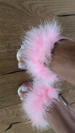 Deutsche Alaya 23y P*rno Party Service 24/7“, Bremen