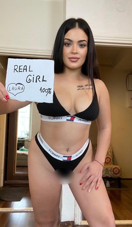 Laura bei Massage Kompliment, Dortmund