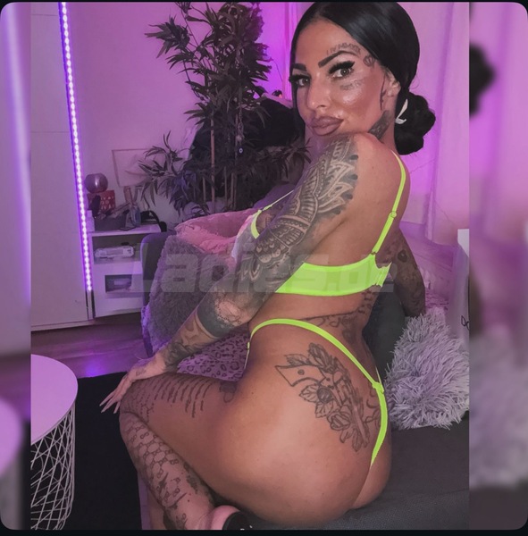 Foto von SEXY SKINNYTRAUM ICY - NÄHE RUDOLFPLATZ