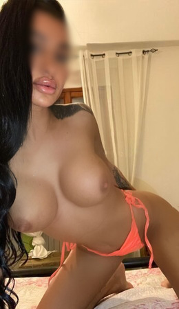 Paula-GANZ NEU, Köln