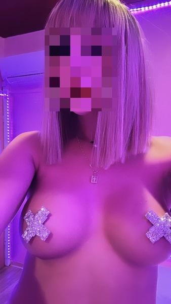 SAMANTHA IM EROSCENTER – Esslingen am Neckar photo 2