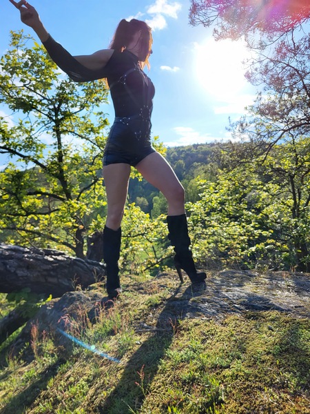 Foto von Madame Alena Adels