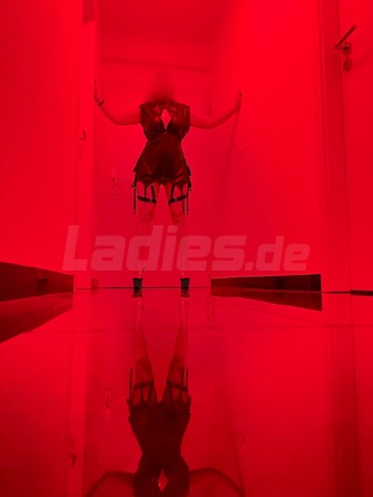 Sabrina dominant 24/7, Hannover
