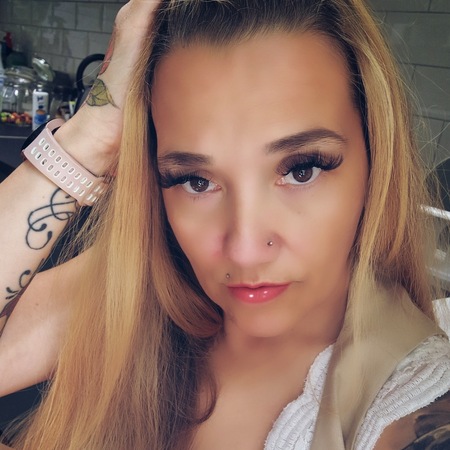 NEU! Deutsche Laura 46J., Bornheim Hersel