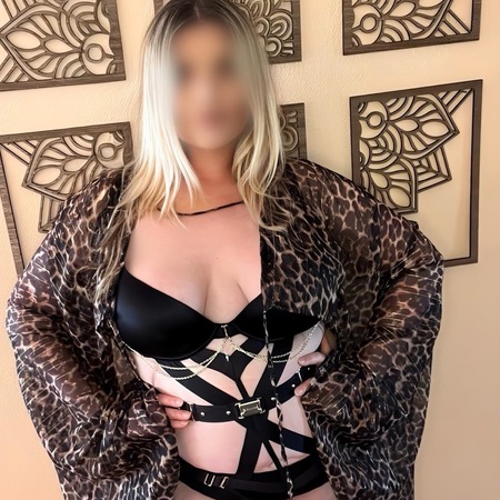 Valerie in der Tantra Harmonie Oase, Ulm