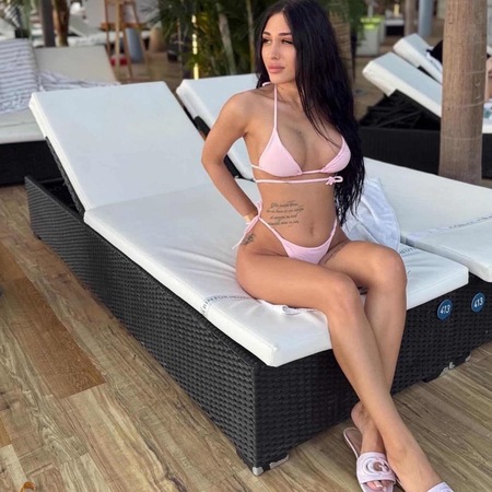 Alina - Traumparadies, Troisdorf-Spich