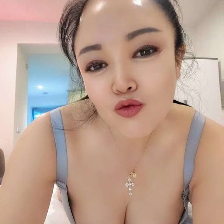 Lili Top, Gera