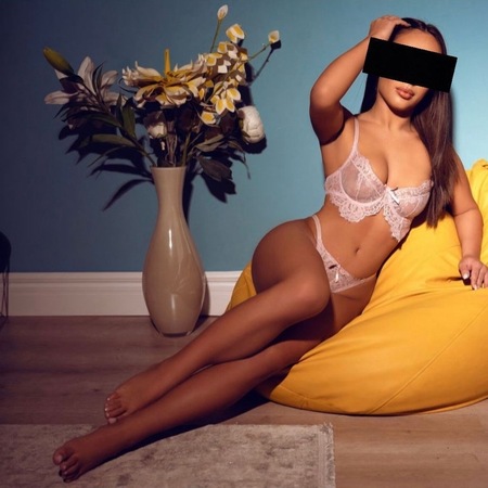Adelina, Braunau am Inn
