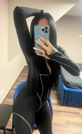 Alessia im Haus65 OG, Ulm