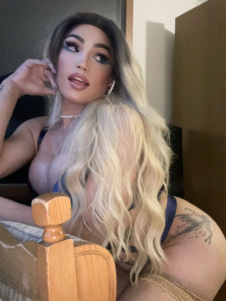 Foto von TS BLONDE SEX APPEAL