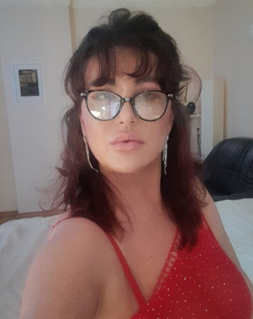 Maggy *90 H weibliche Kurven und Naturbrüsten*, Hildesheim