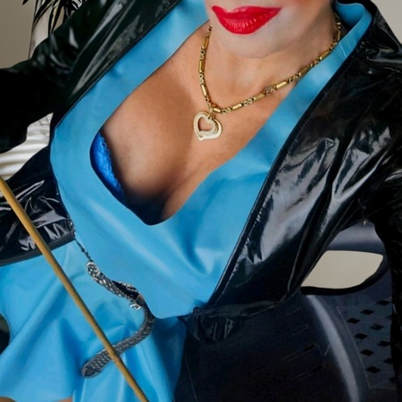 Latex-Krankenschw*ster, Frankfurt am Main