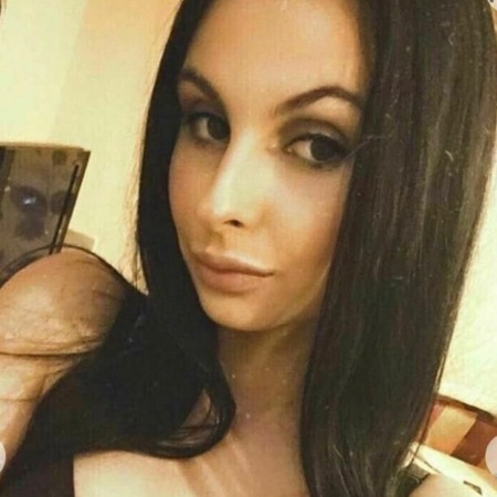 KATHRIN - Wunderschöne Gesichtszüge und Natürliche Brüste, Regensburg