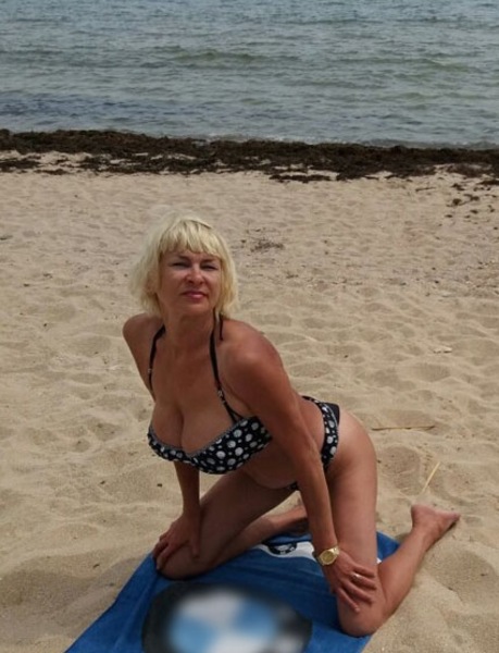 Foto von Sofi - NEU! Heisse Stimme und geile Kurven