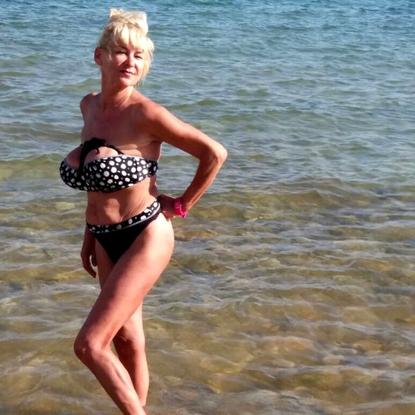 Foto von Sofi - NEU! Heisse Stimme und geile Kurven