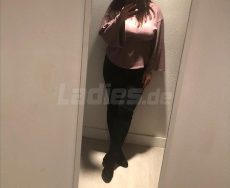 NEU ELENA - nur Whatsapp!, Essen