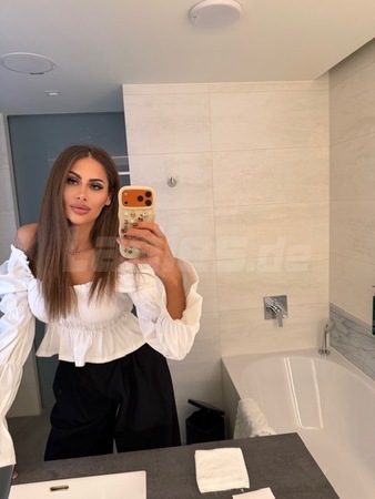 Karina, München