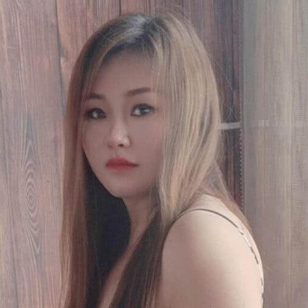 Lulu bei Asia-Massage, Duisburg