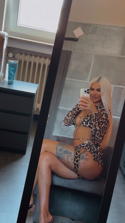 Sandra- Queen of blo*job, Duisburg