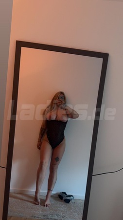 NEU! Alexandra K*hlenf*** DT extra tief, Braunschweig