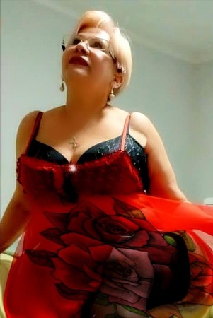 Yana, Menden (Sauerland)