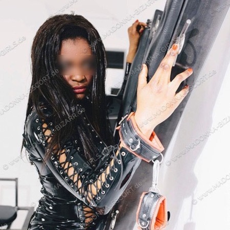 Black Sla.-Madonna Girls auch Escort, Bad Homburg / Ober-Eschbach