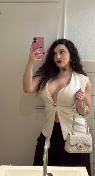 Foto von Lilit Neu Telefon