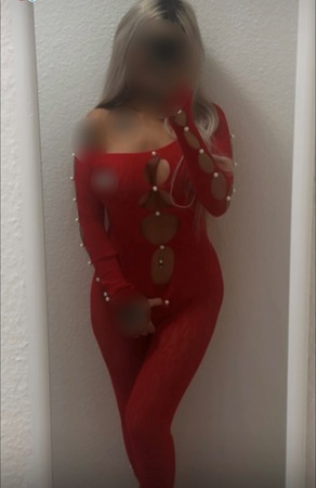 Denisa Nur Whats App, Düsseldorf