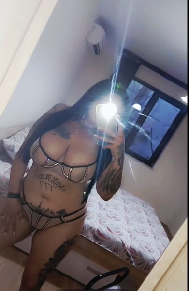 Foto von Krisi - Party Girl (18+)