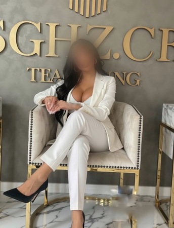 Alina Party NUR WHATSAPP, Frankfurt am Main