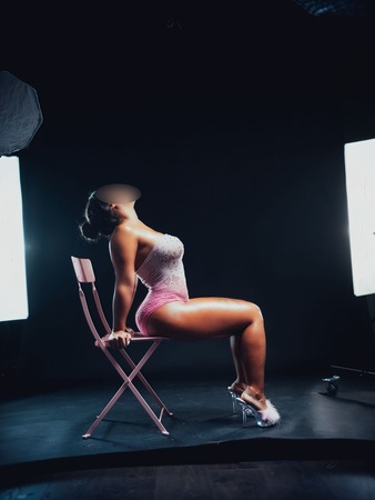 Deutsche Alaya 23y P*rno Party Service 24/7“, Bremen