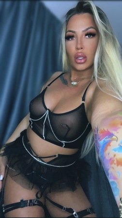 Rebecca NEU im Haus 1, Ulm