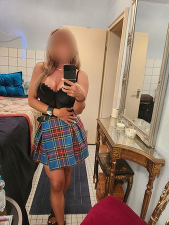ESCORT-GABI, GABRIELA RIOS., Köln