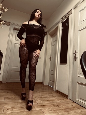 Clara 100% Originalfotos und Top-Service, Northeim