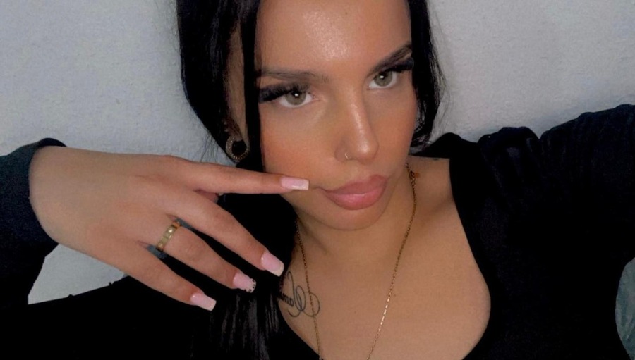 Foto von Deutsch Persische Sara mit Top Service