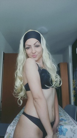 Liza - Ganz neue!, Zeitz