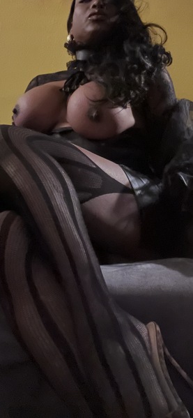 Foto von Naomi Black Hammer 27 cm