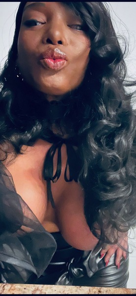 Foto von Naomi Black Hammer 27 cm