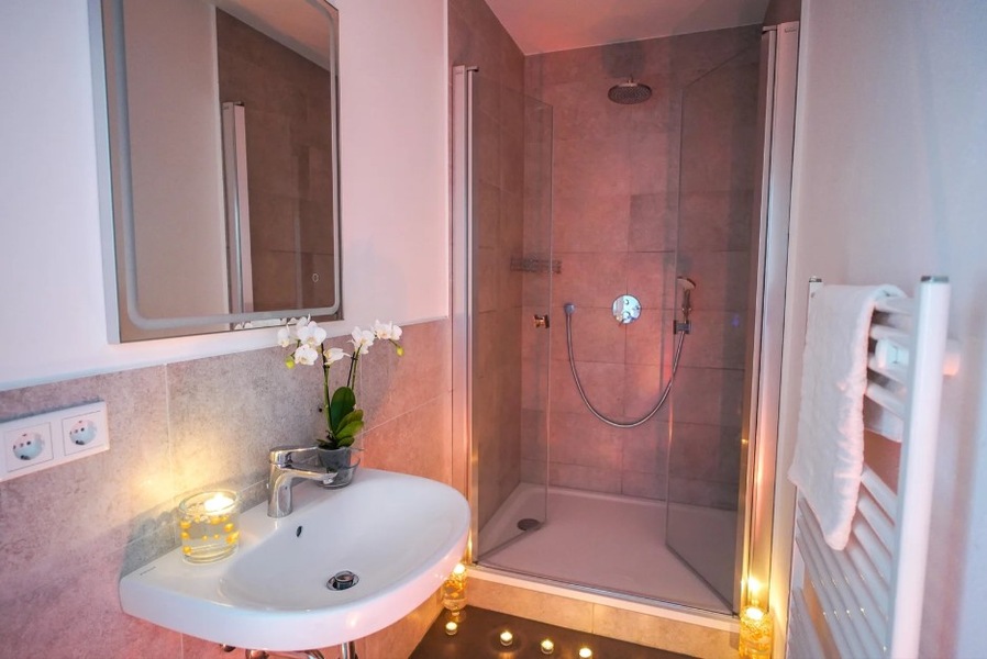 Foto von Pams Lounge - Wieder da, nur besser