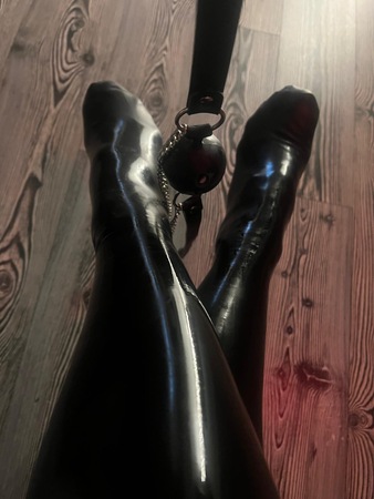 Karina BDSM bis Fr., Delmenhorst